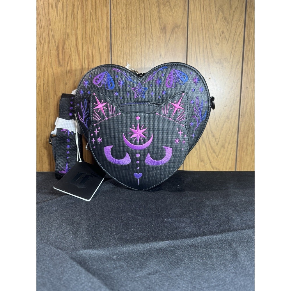 Loungefly Neonโ Cat Heart Figural Crossbody Bag NWT